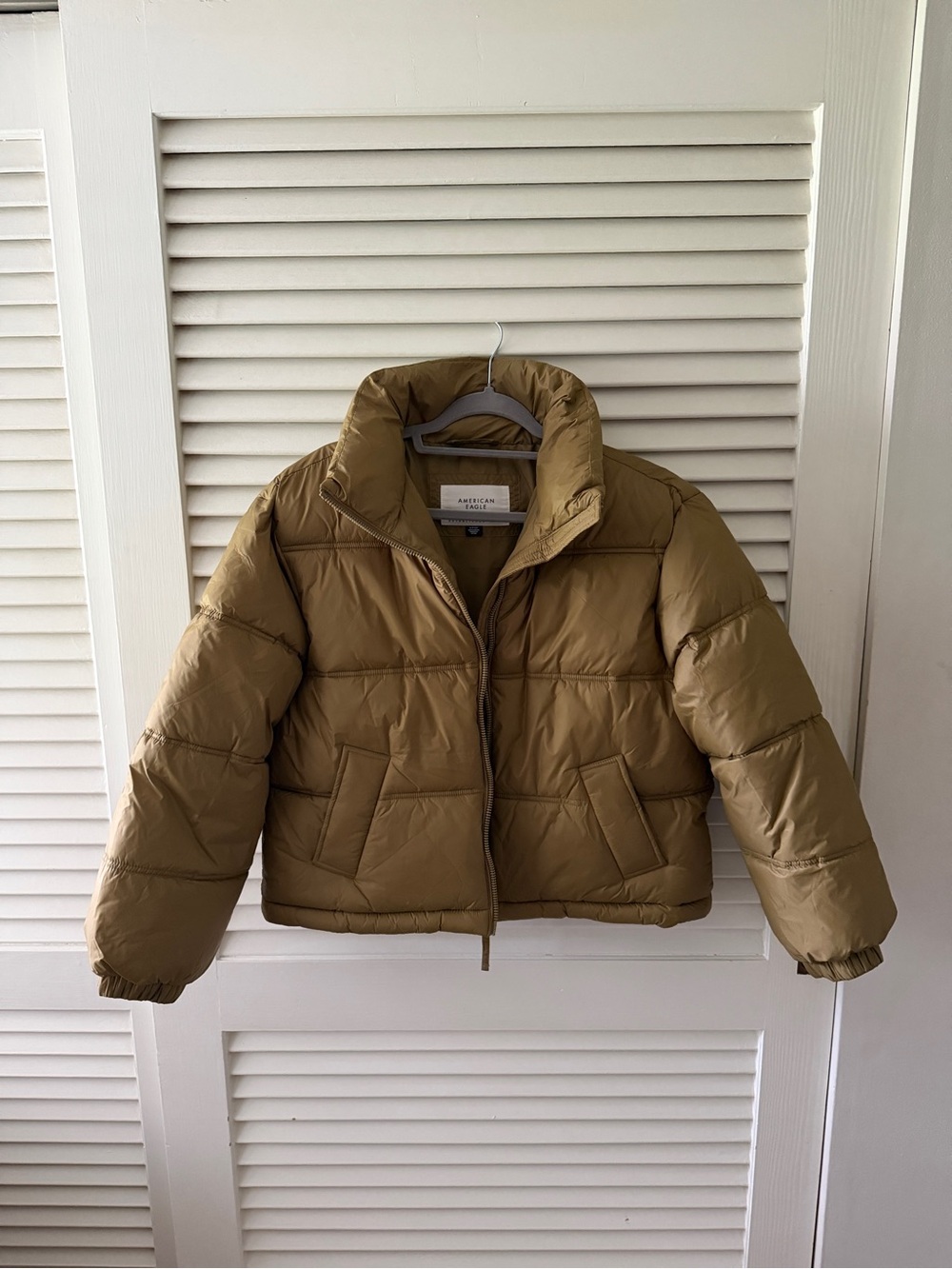 American Eagle Outfitters Tan Cropped Puffer Jacket
